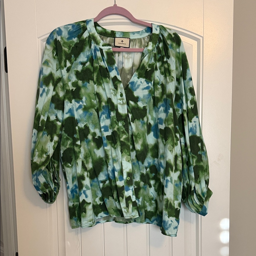 Tuckernuck Green and Blue Women's Blouse